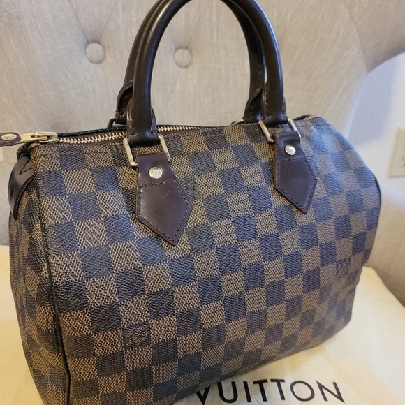 Louis Vuitton Speedy 25 - Picture 2 of 16